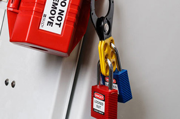 8 Steps of a Lockout Tagout Procedure | BRADY